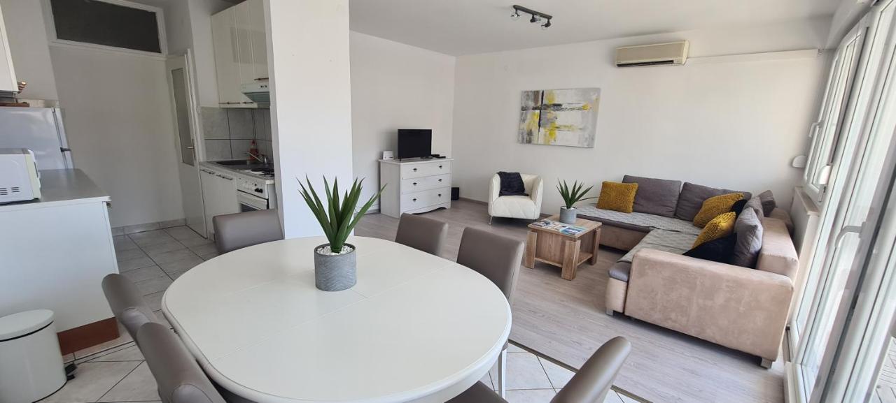 Apartment Dominis Split Luaran gambar